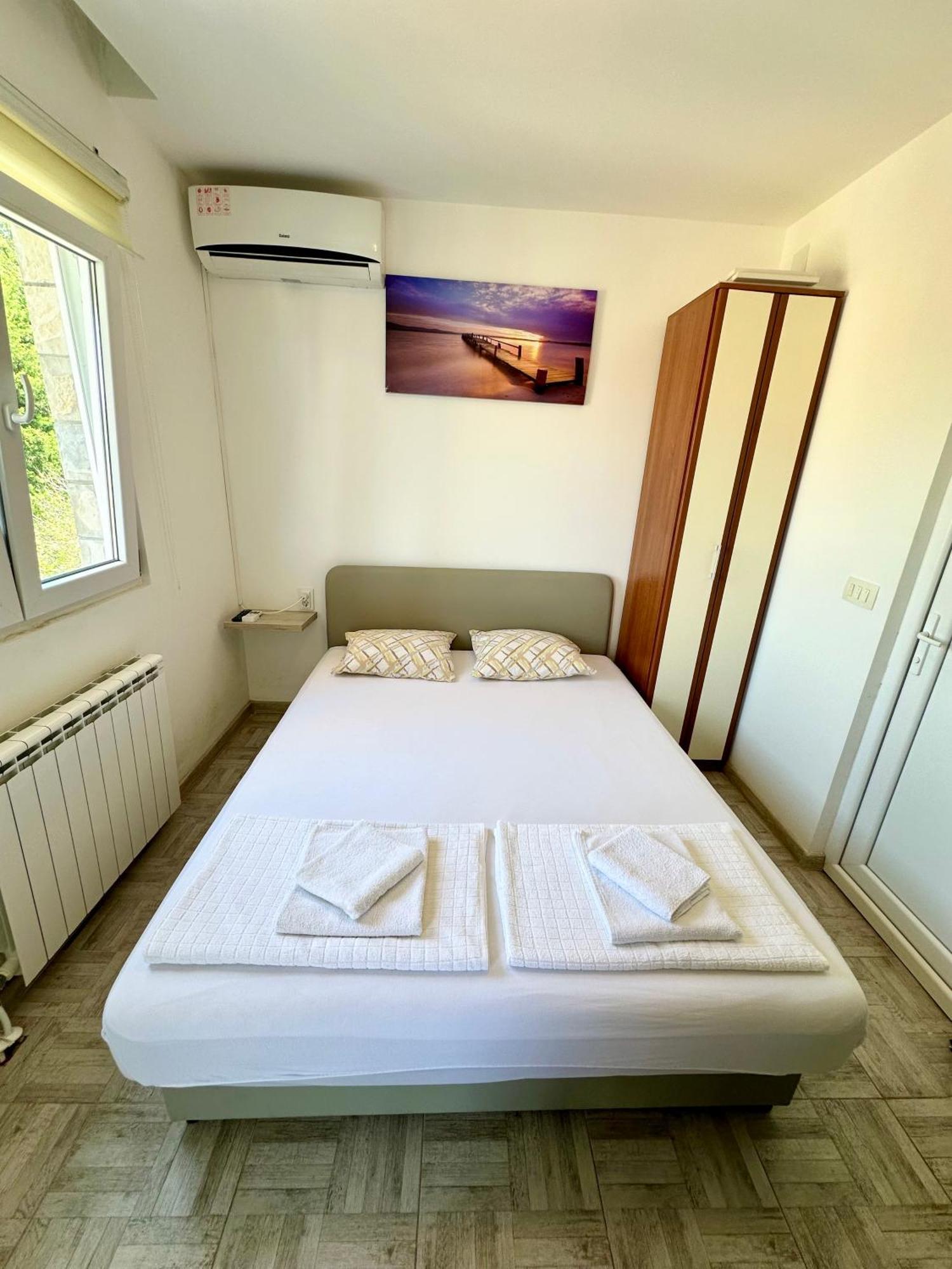 Montenegrina Apartment Budva Exterior photo