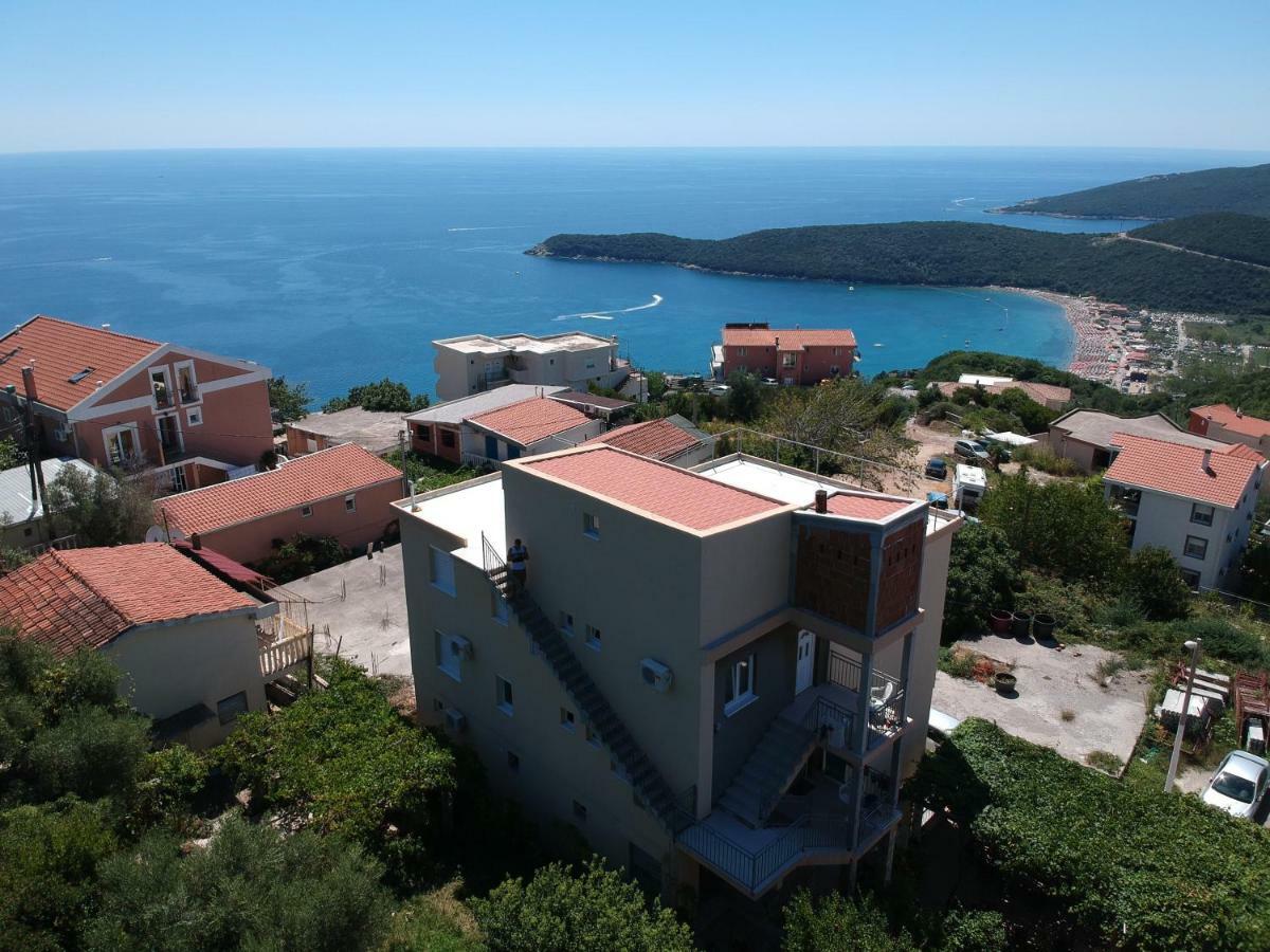 Montenegrina Apartment Budva Exterior photo